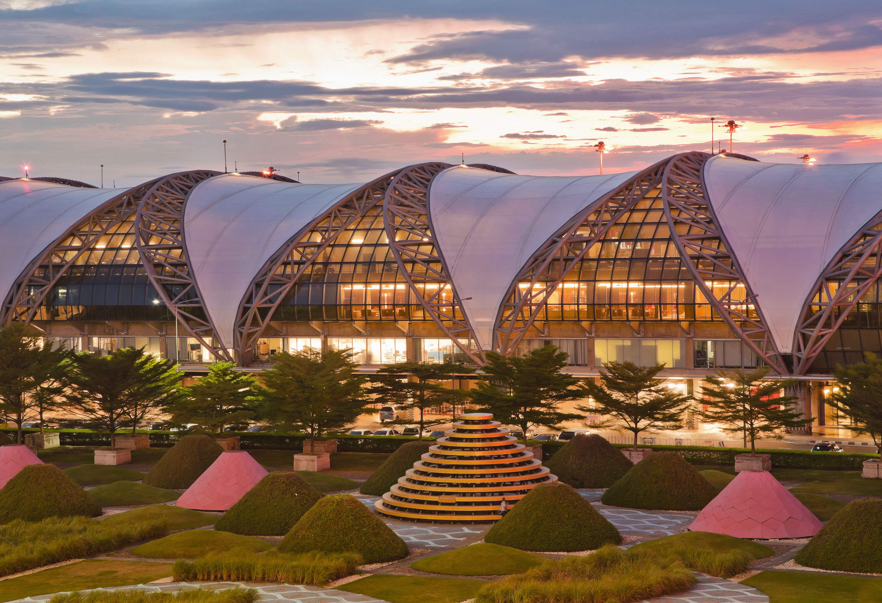 A complete comparison guide to Bangkok airports