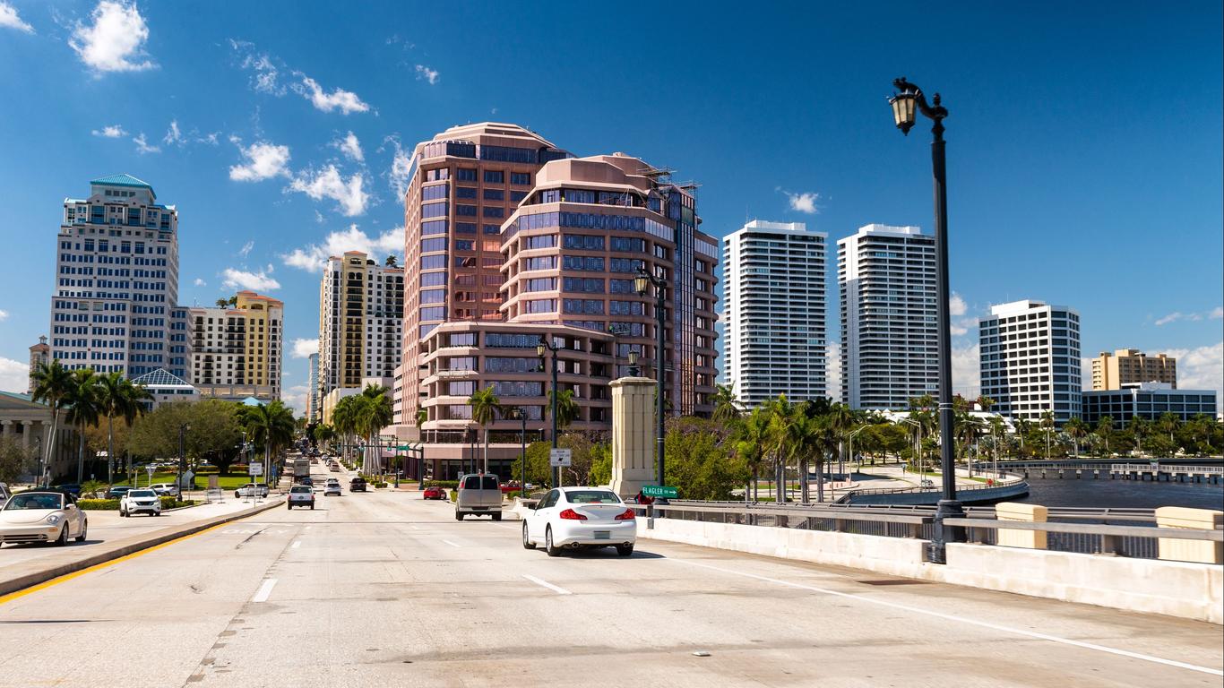 Cargo Van & Moving Truck Rental West Palm Beach from $34/day | KAYAK