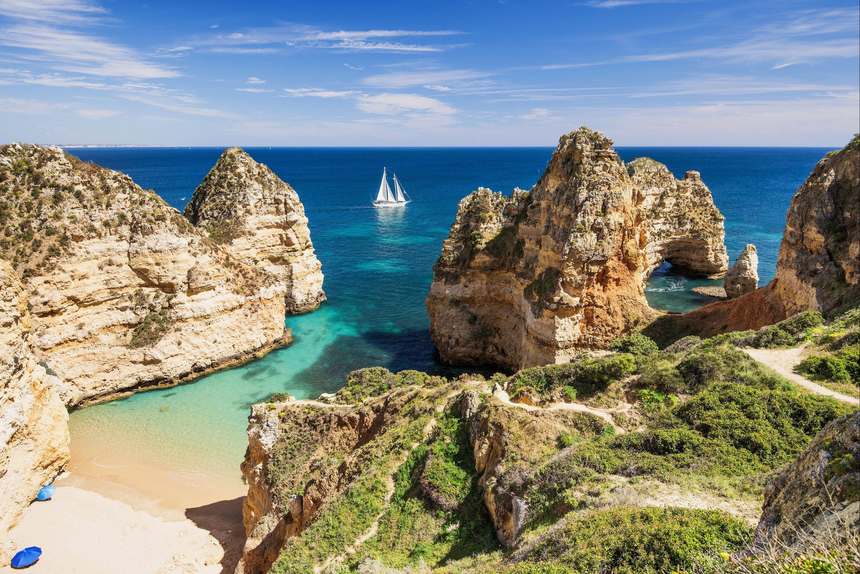 Cheap Flights to Algarve from 223 KAYAK