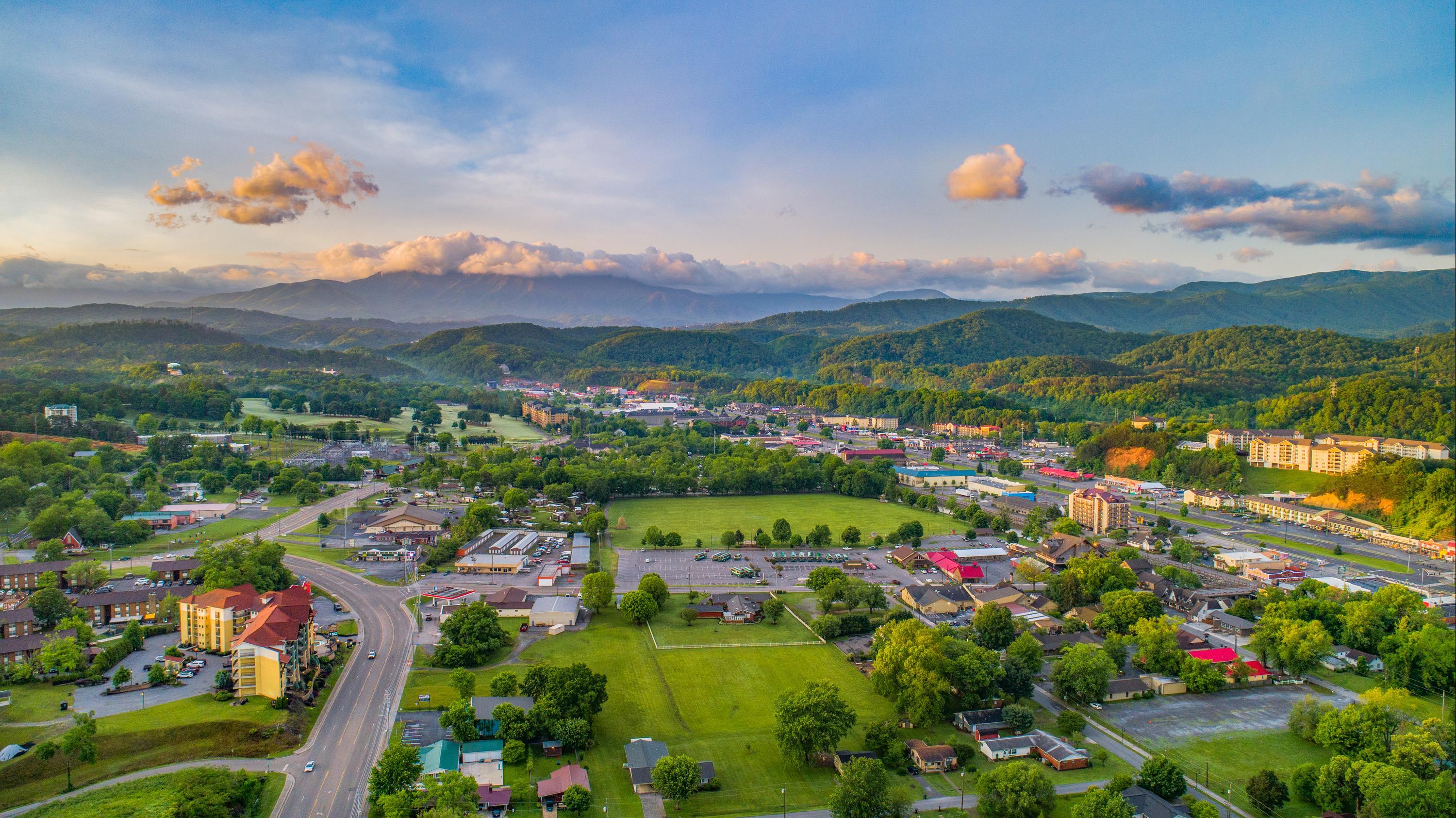 Cheap Flights to Pigeon Forge from 52