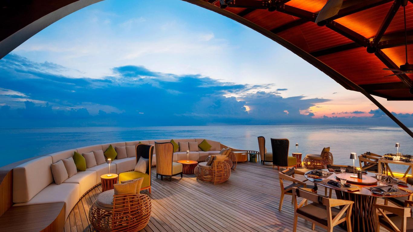 The Westin Maldives Miriandhoo Resort from $330. Eydhafushi Hotel Deals &  Reviews - KAYAK