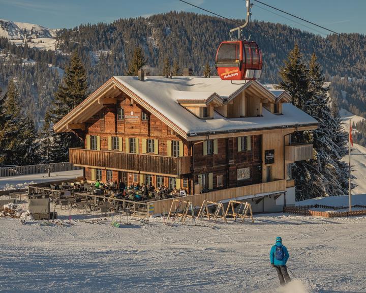 Rinderberg Swiss Alpine Lodge from $135. Zweisimmen Hotel Deals & Reviews -  KAYAK