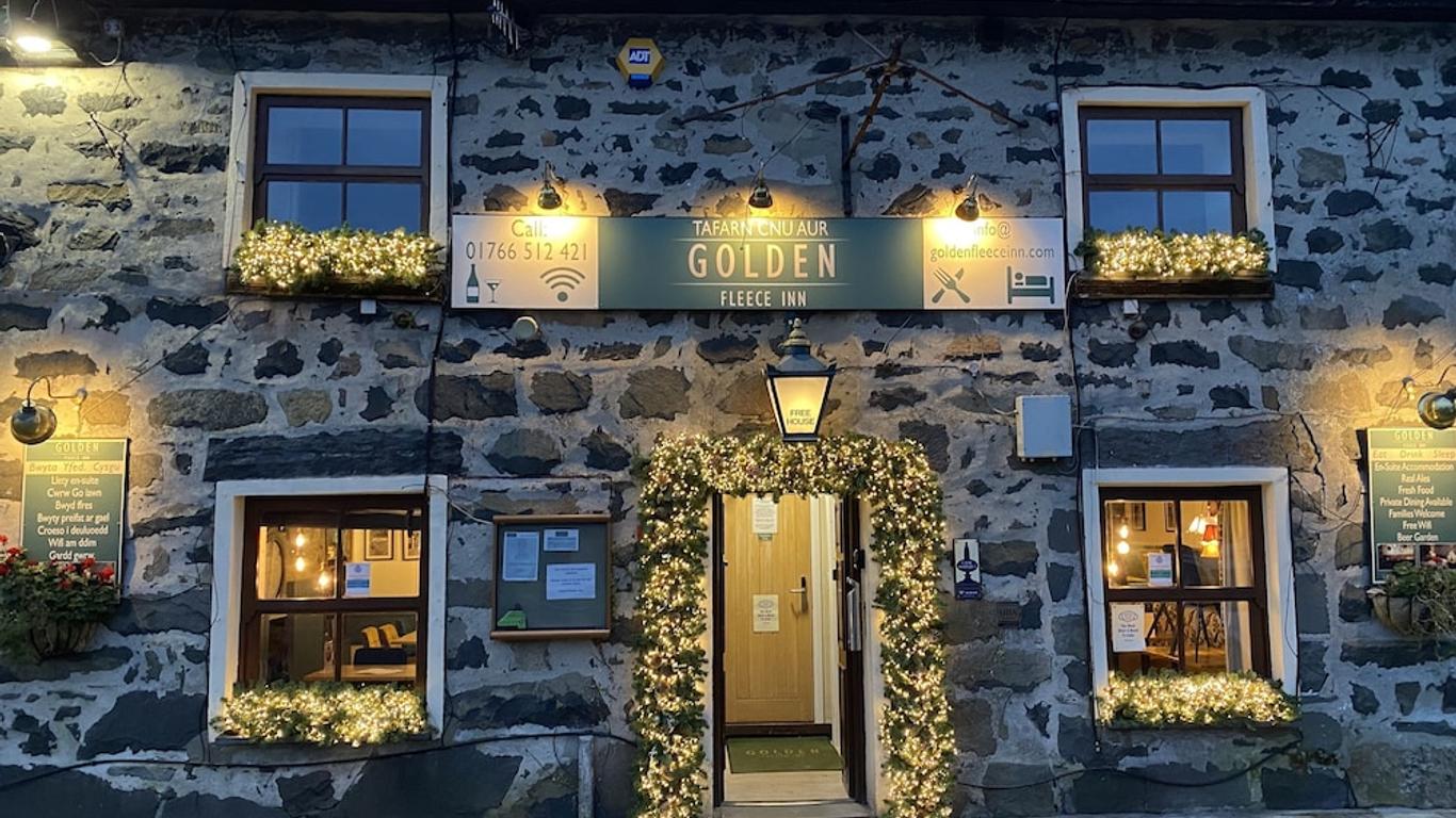 The Golden Fleece Inn from $64. Porthmadog Hotel Deals & Reviews - KAYAK
