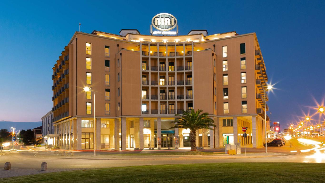 Best Western Hotel Biri $72. Padua Hotel Deals & Reviews - KAYAK