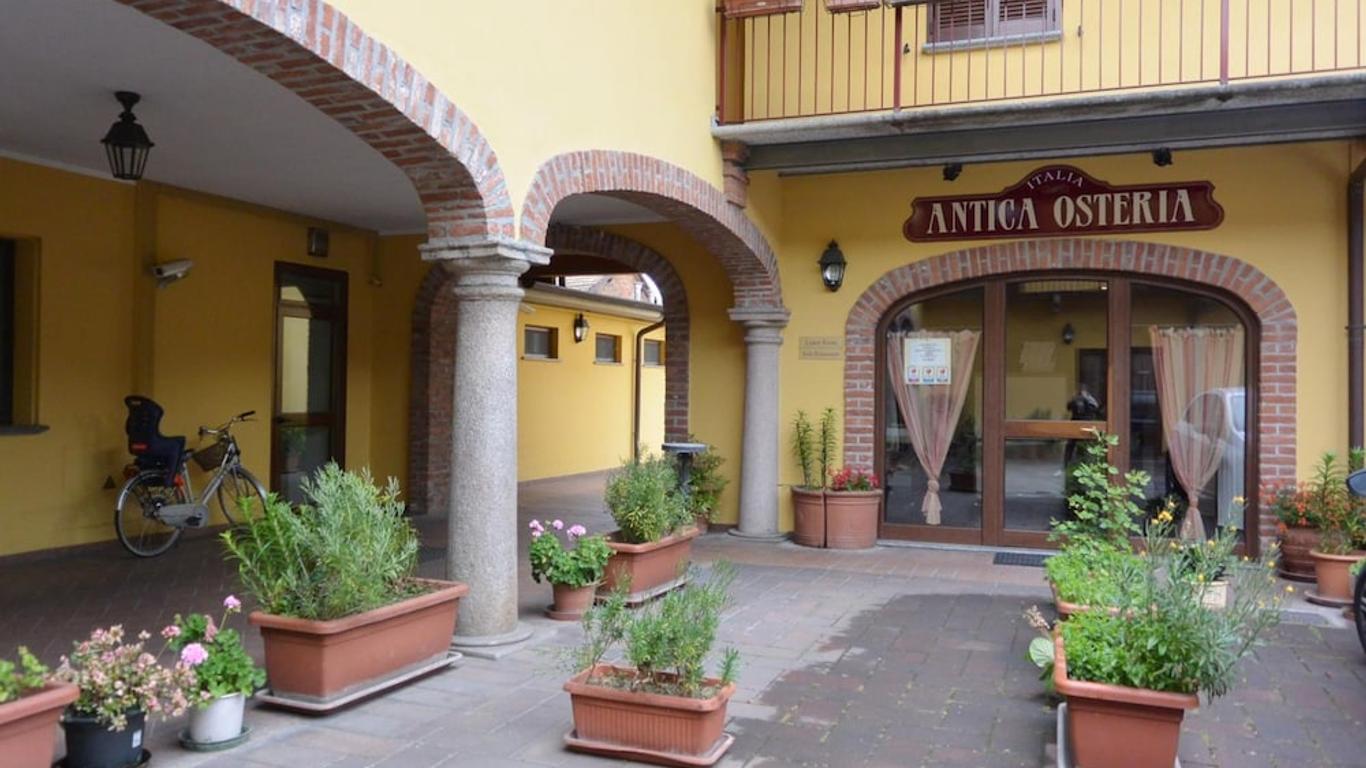 Hotel Italia from $42. Certosa di Pavia Hotel Deals & Reviews - KAYAK