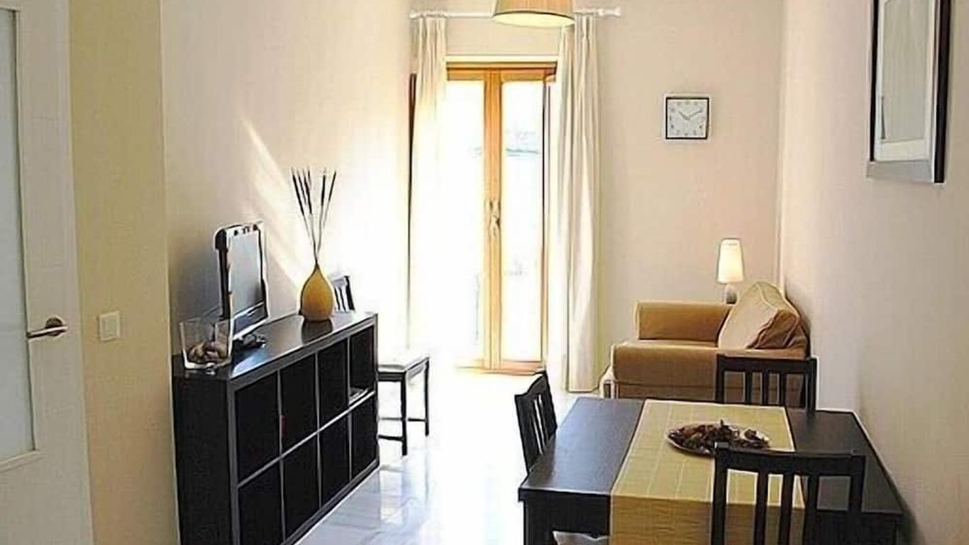 Apartment 'Alfalfa I' situated in the heart of Seville