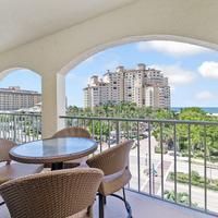 Top floor condo, steps away from JW Marriott and Beach Access!!