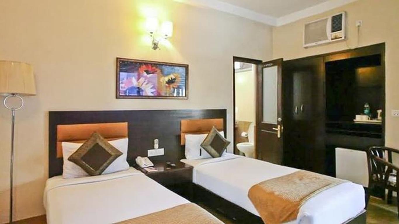 Clarks Inn Kailash Colony from . New Delhi Hotel Deals & Reviews - KAYAK