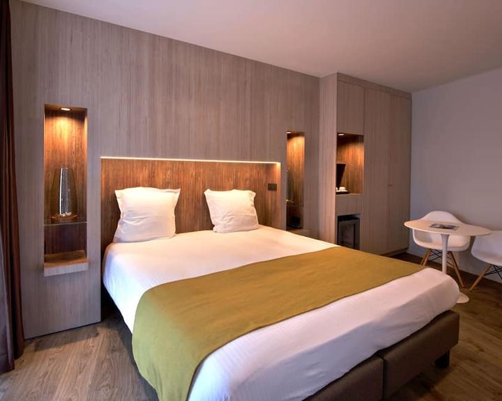 Flanders Hotel from $119. Bruges Hotel Deals & Reviews - KAYAK