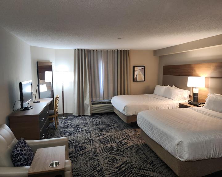 Candlewood Suites Harrisburg I-81 Hershey Area, An IHG Hotel from $71.  Harrisburg Hotel Deals & Reviews - KAYAK