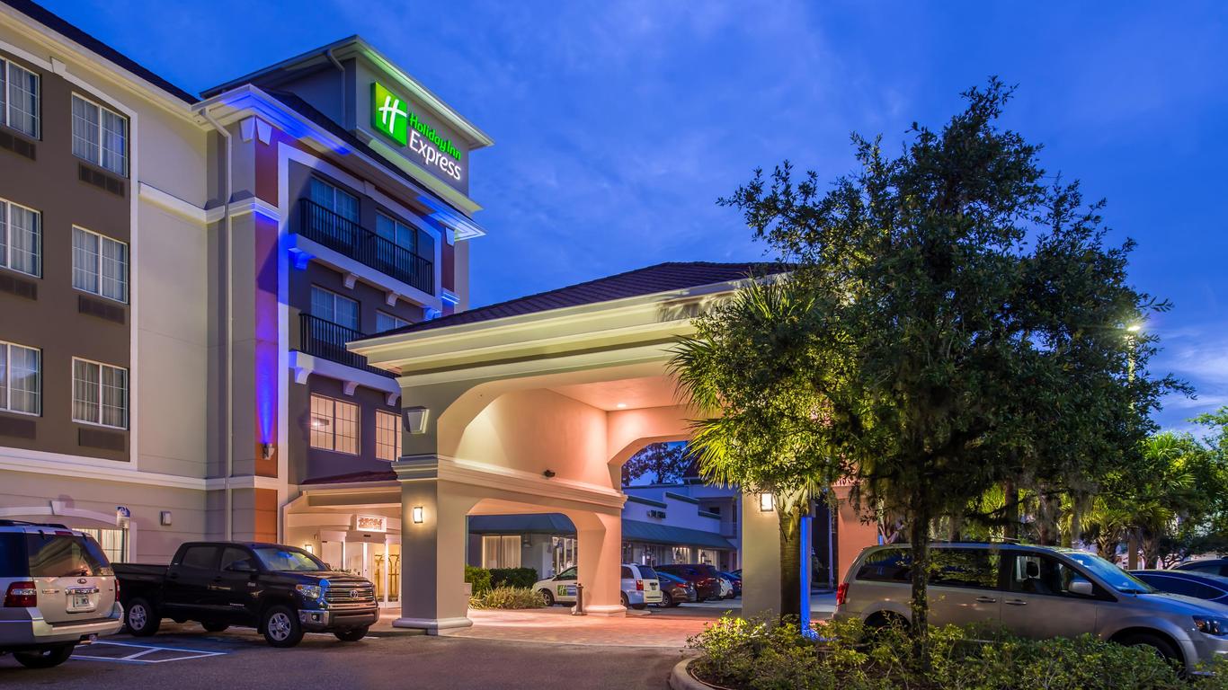 Holiday Inn Express Tampa North - Telecom Park from $92. Tampa Hotel Deals  & Reviews - KAYAK