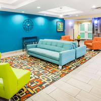 La Quinta Inn & Suites by Wyndham Rochester Mayo Clinic S