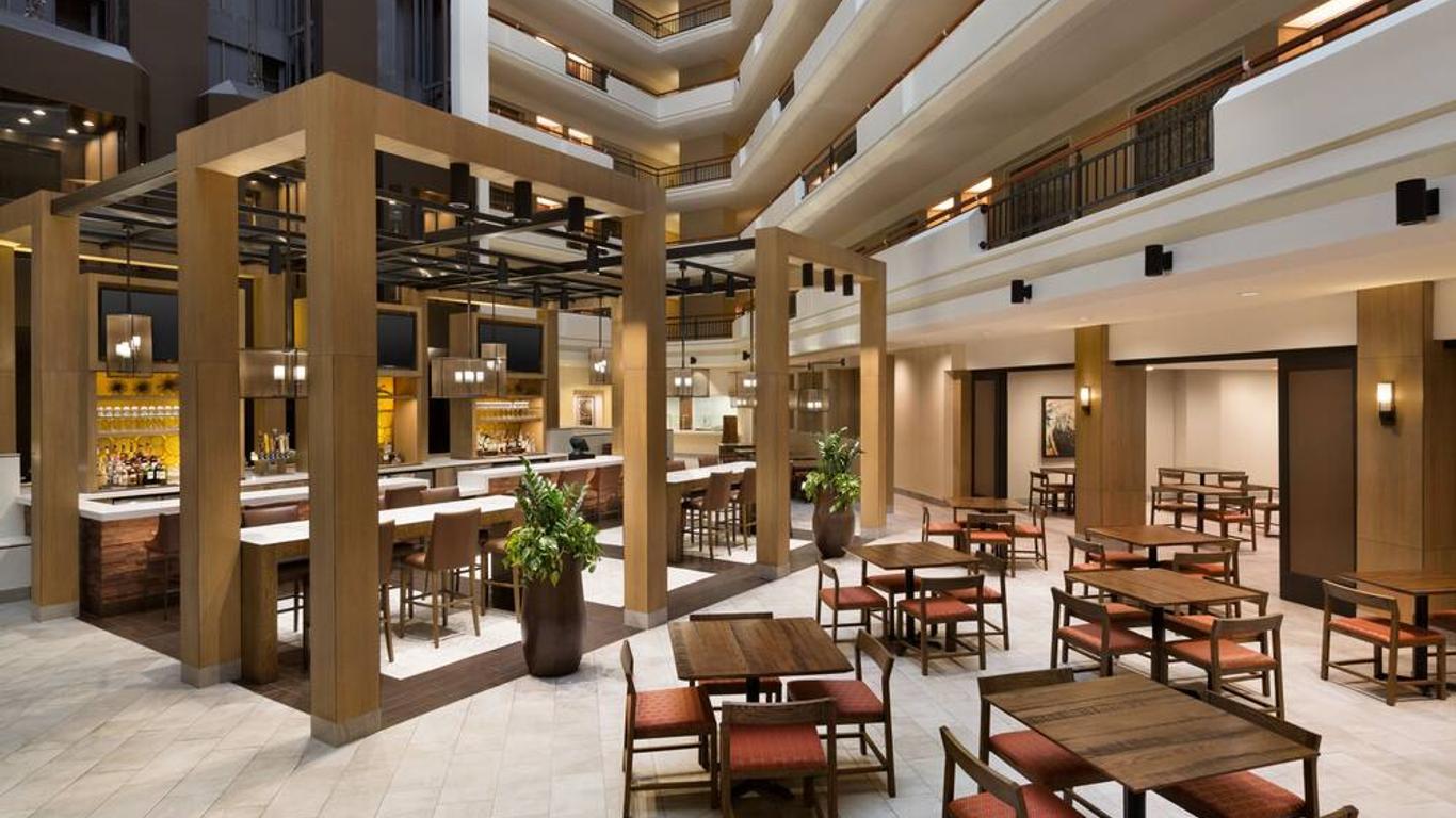 Embassy Suites by Hilton Austin Downtown South Congress from $134. Austin  Hotel Deals & Reviews - KAYAK
