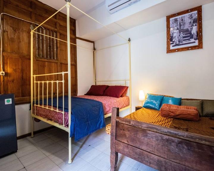 Wave & Chill House from $3. North Kuta Hotel Deals & Reviews - KAYAK