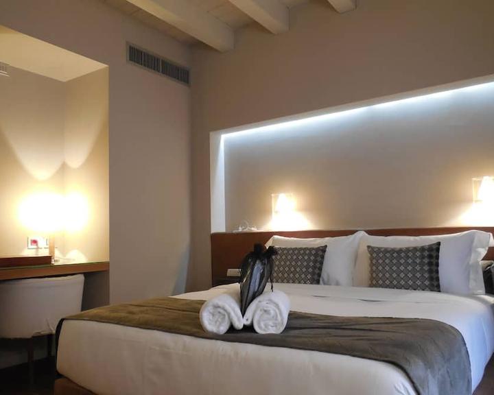 Palazzo Ai Capitani from $156. Peschiera del Garda Hotel Deals & Reviews -  KAYAK
