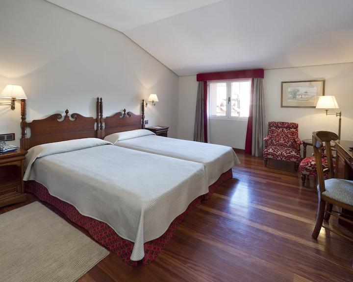 Parador de Las Cañadas del Teide from $89. La Orotava Hotel Deals & Reviews  - KAYAK