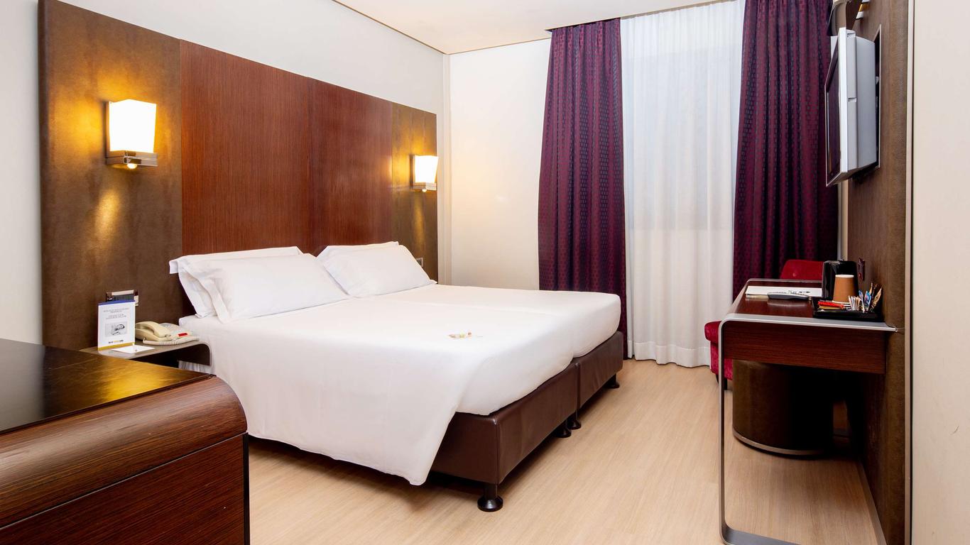 Best Western Hotel Goldenmile Milan from $69. Trezzano sul Naviglio Hotel  Deals & Reviews - KAYAK