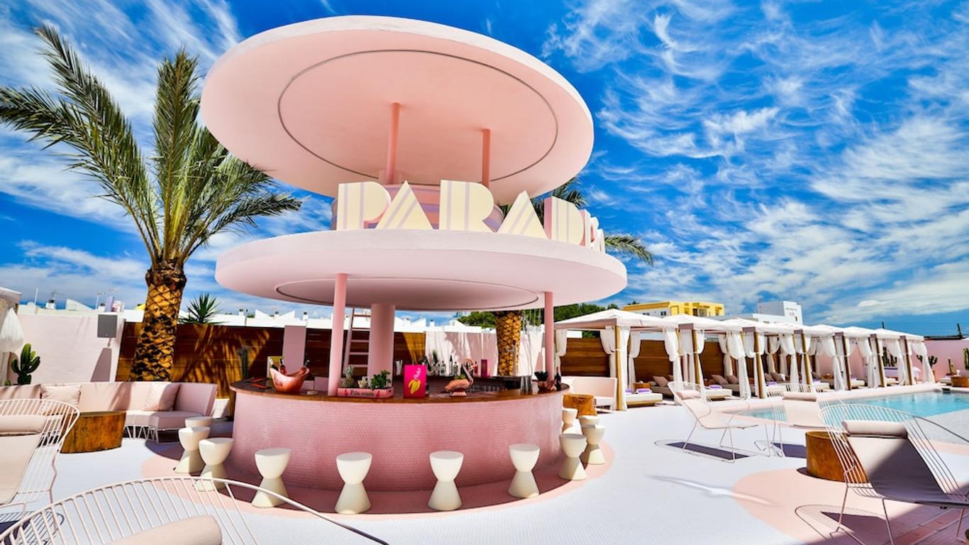 Paradiso Ibiza Art Hotel - Adults Only from $109. Sant Josep de sa Talaia  Hotel Deals & Reviews - KAYAK