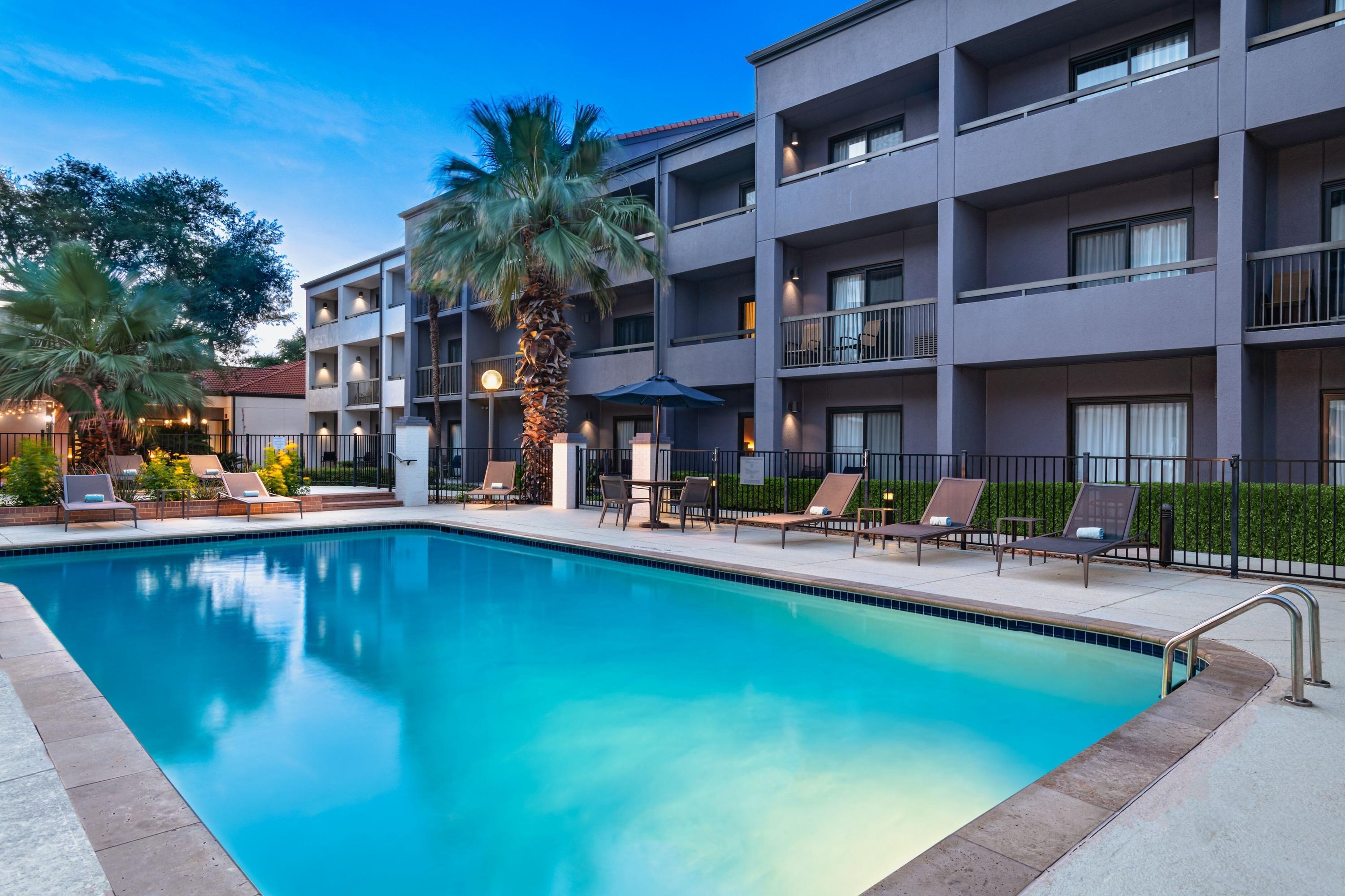 Courtyard by Marriott San Antonio Downtown Market Square from 84