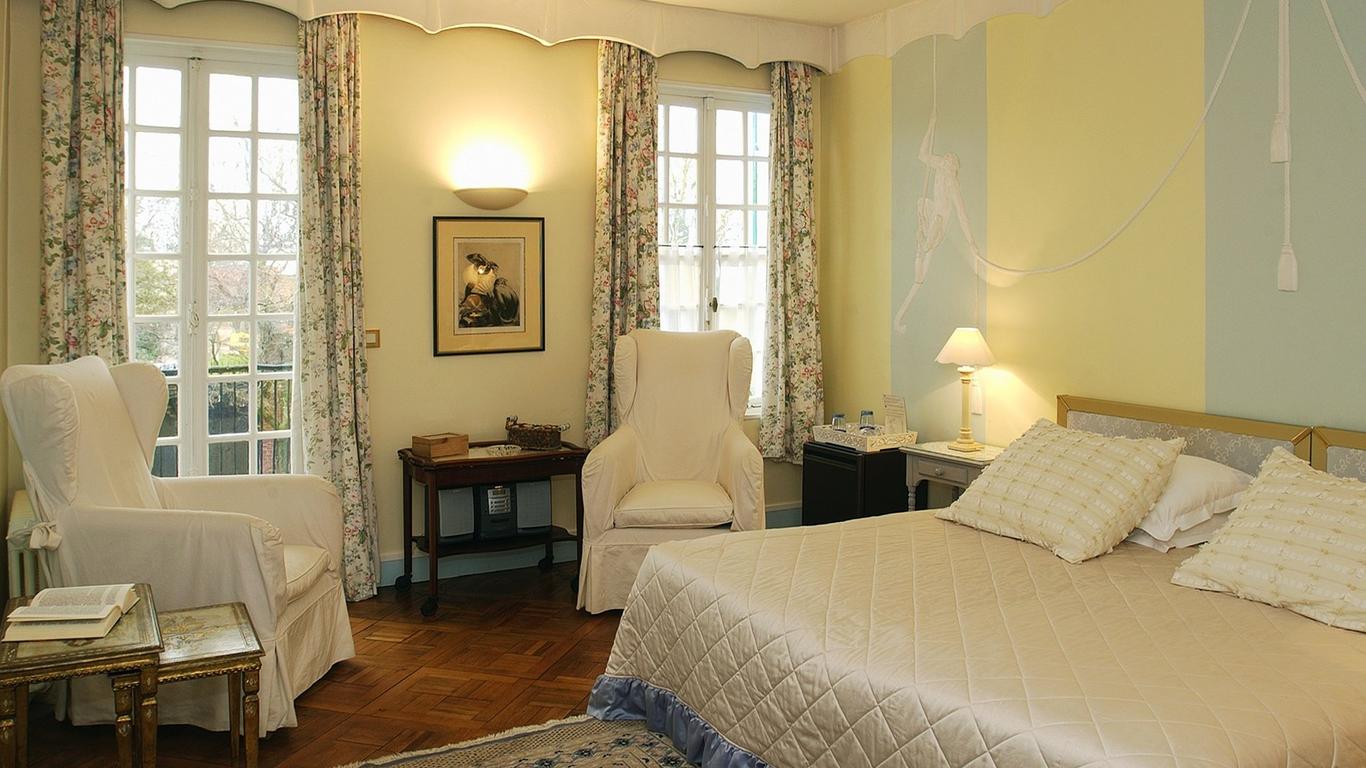 Chateau De Montreuil from $156. Montreuil Hotel Deals & Reviews - KAYAK