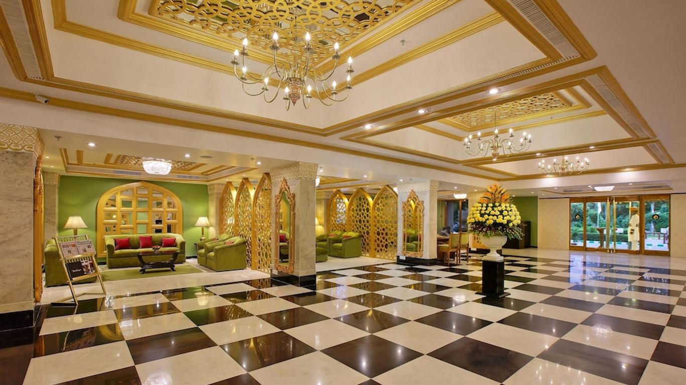 Hotel Clarks Shiraz from $28. Agra Hotel Deals & Reviews - KAYAK