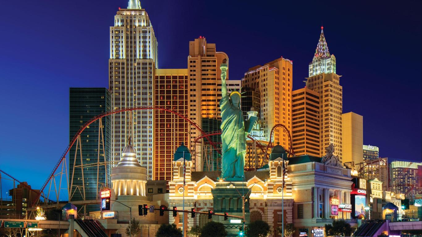 New York-New York Hotel & Casino from $31. Las Vegas Hotel Deals & Reviews  - KAYAK