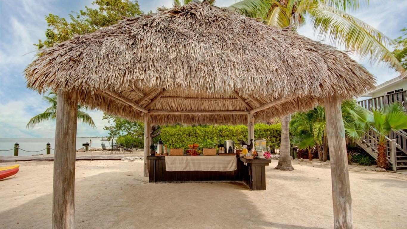Coconut Palm Inn $376. Tavernier Hotel Deals & Reviews - KAYAK