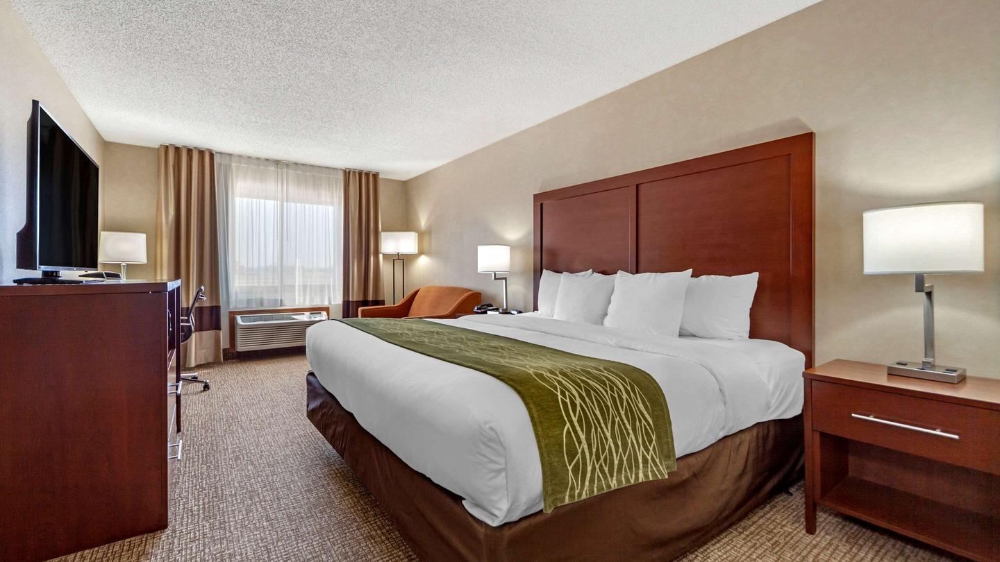 Comfort Inn Grand Island North from $100. Grand Island Hotel Deals ...