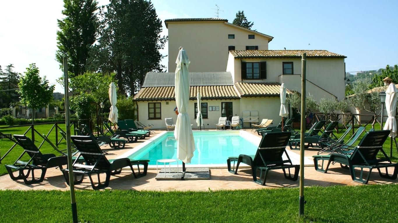 Residenza Porta Guelfa from $77. Bevagna Hotel Deals & Reviews - KAYAK