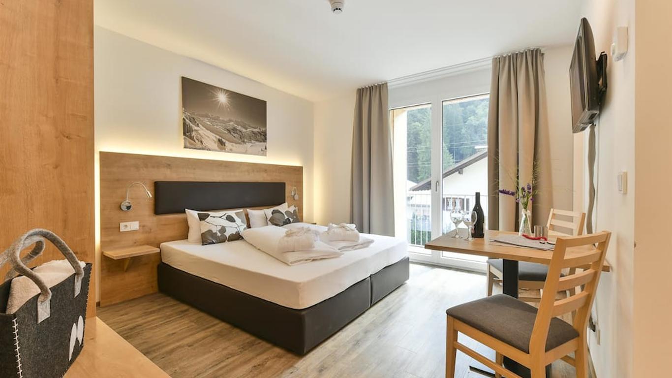 Alpine Lodge Klösterle am Arlberg from $132. Klösterle Hotel Deals &  Reviews - KAYAK