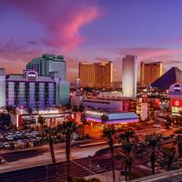 Hotels in The Strip (Las Vegas) from £25/night - KAYAK