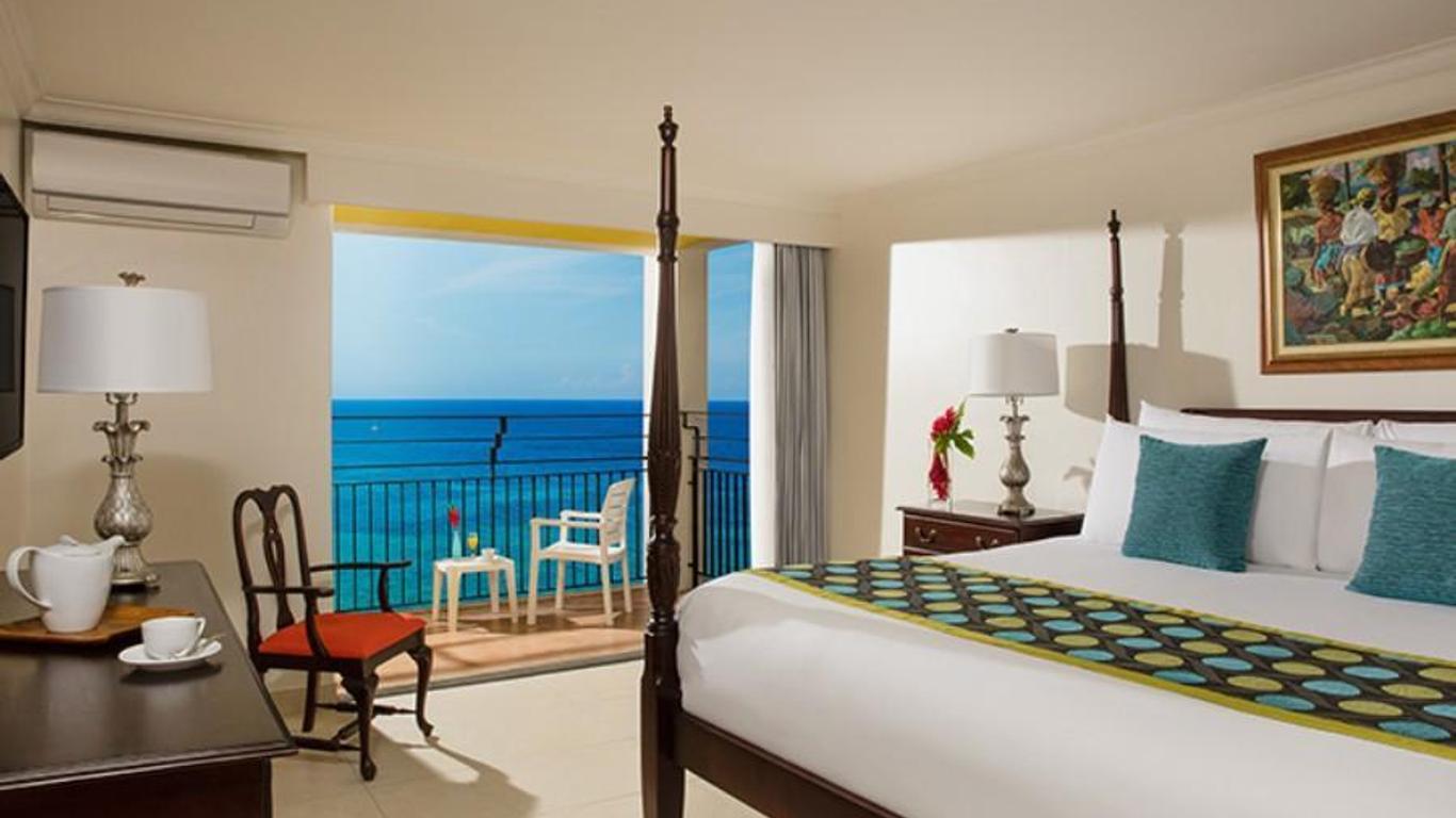 Caribbean Splash Luxury Bedding Collection