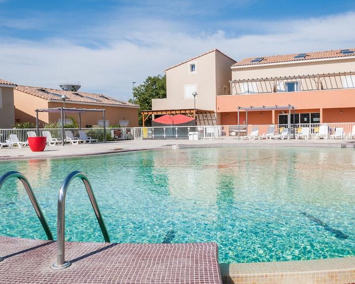 Residence Les Demeures Torrellanes - Vacancéole from $32. Latour-Bas-Elne  Hotel Deals & Reviews - KAYAK