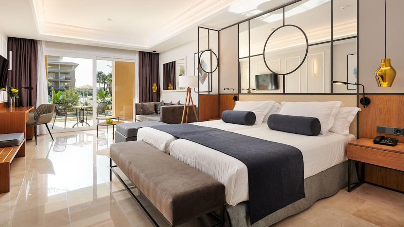 Grupotel Playa de Palma Suites & Spa from $109. S'Arenal Hotel Deals &  Reviews - KAYAK