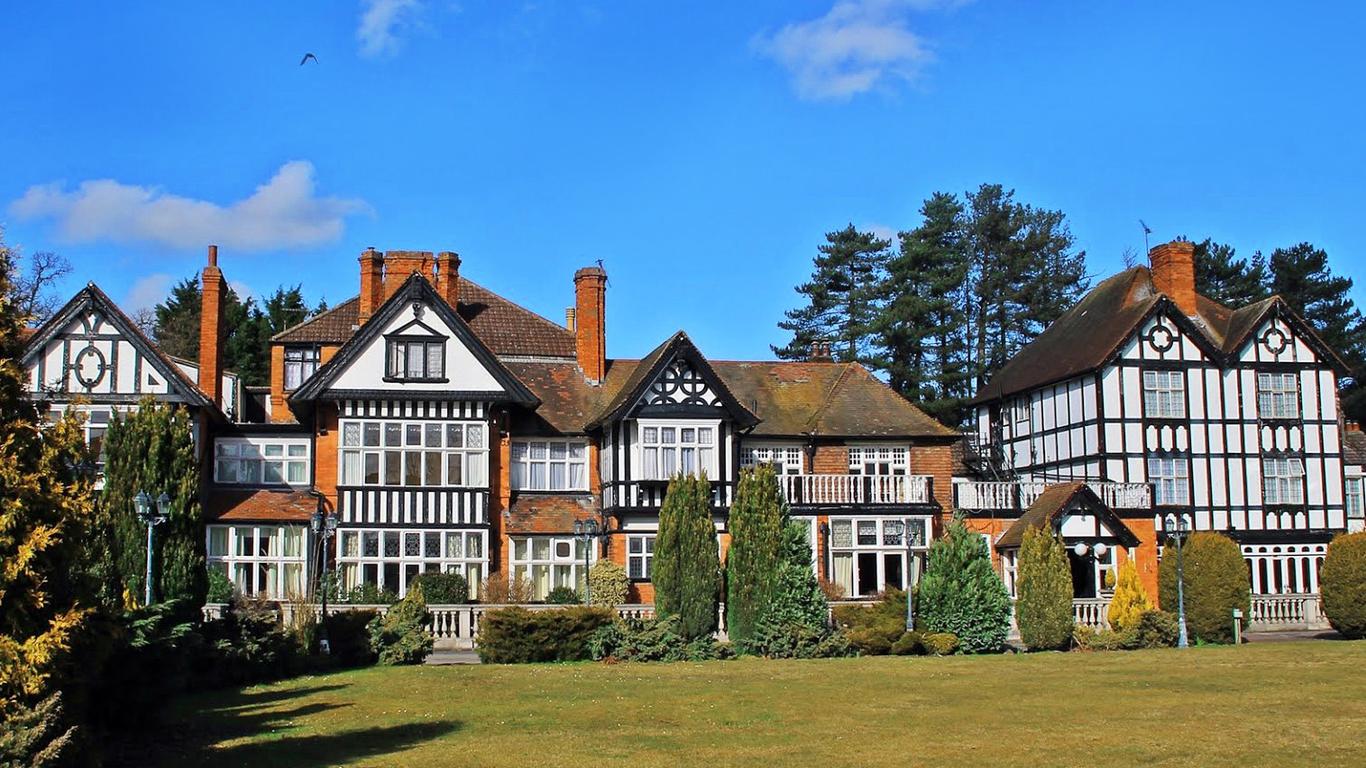 The Golf Hotel Woodhall Spa from $134. Woodhall Spa Hotel Deals & Reviews -  KAYAK