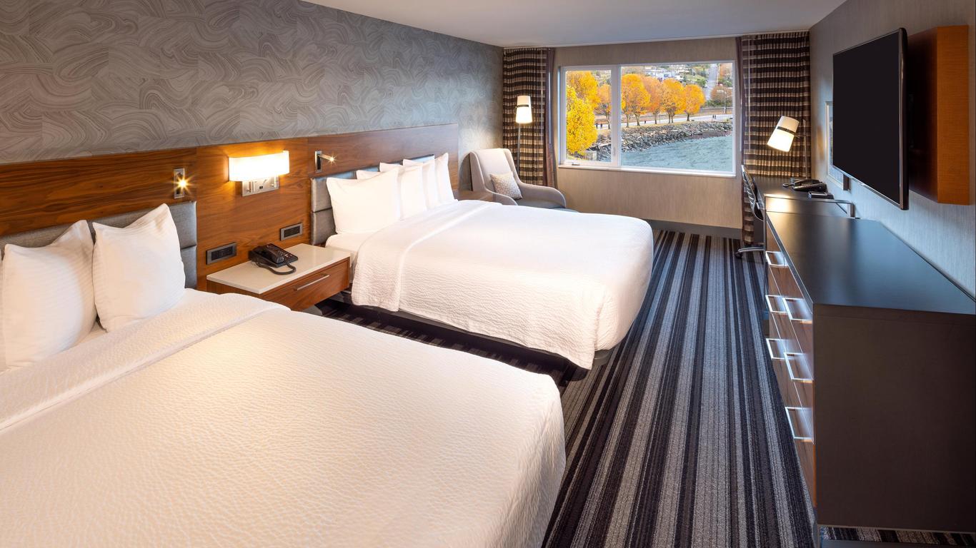 Silver Cloud Hotel Tacoma Waterfront from $184. Tacoma Hotel Deals &  Reviews - KAYAK