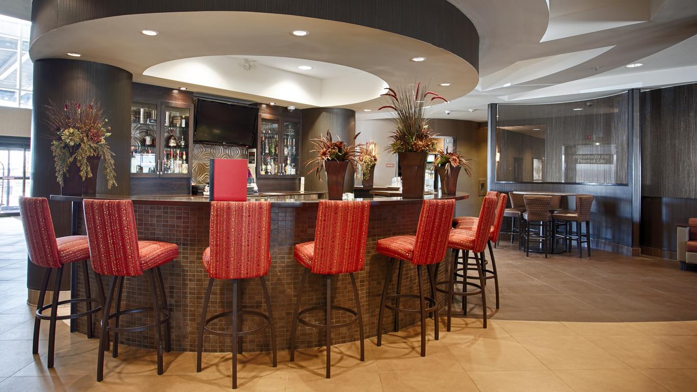 Best Western Premier Freeport Inn Calgary Airport $89. Calgary Hotel Deals  & Reviews - KAYAK