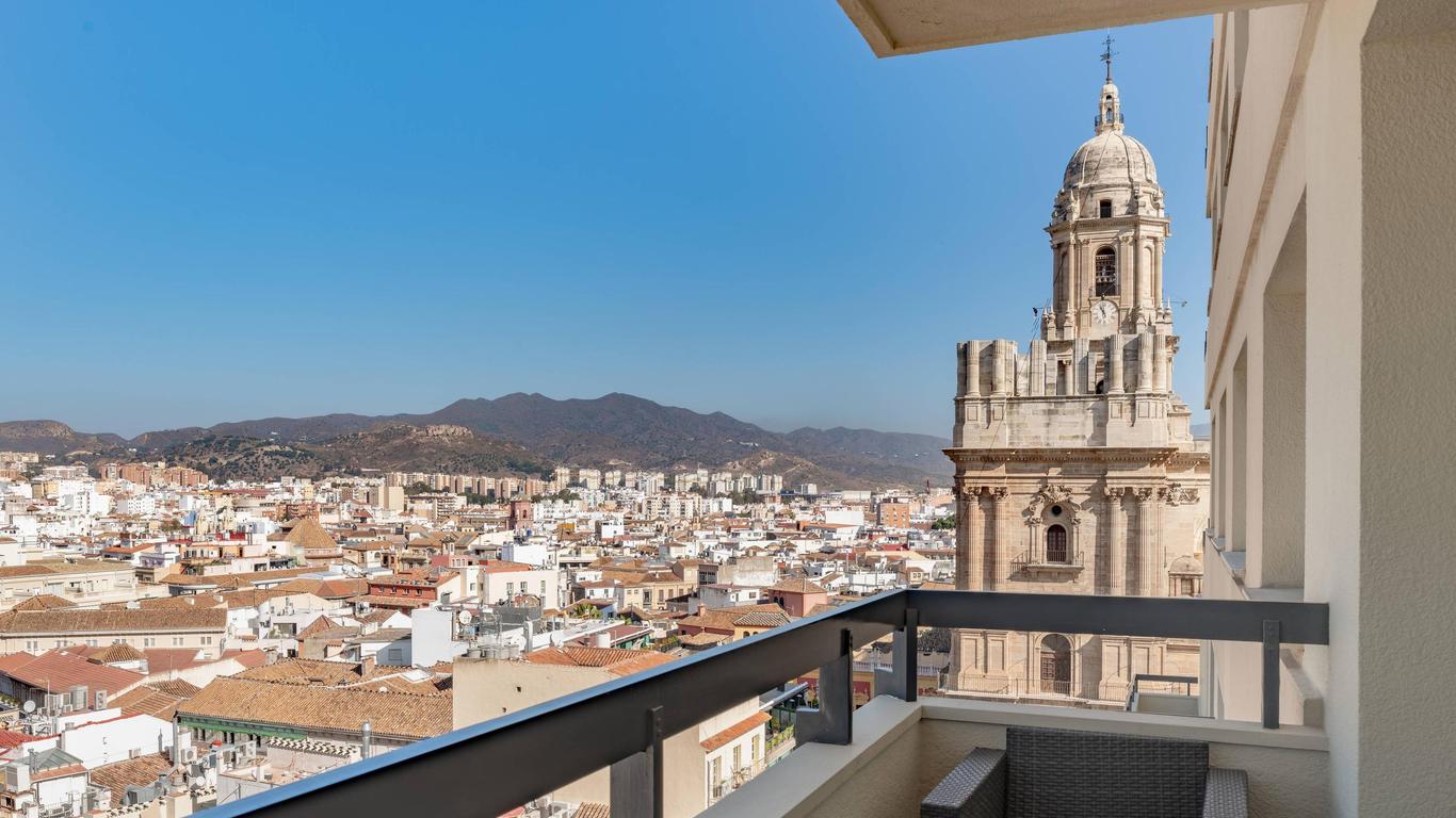 AC Hotel Málaga Palacio by Marriott $106. Málaga Hotel Deals & Reviews KAYAK
