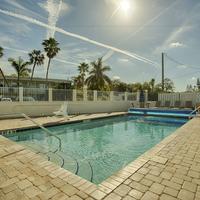 Regency Inn & Suites Sarasota