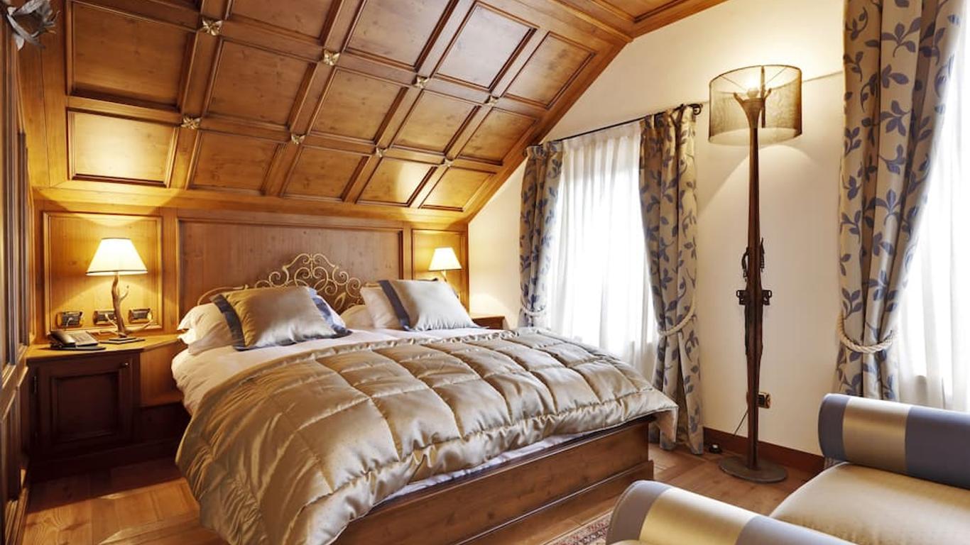 Ambra Cortina Luxury & Fashion Boutique Hotel from $155. Cortina d'Ampezzo  Hotel Deals & Reviews - KAYAK