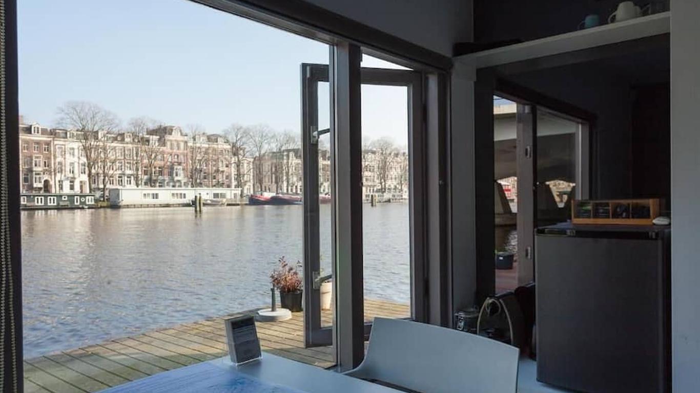Houseboat Little Amstel from $143. Amsterdam Hotel Deals & Reviews - KAYAK