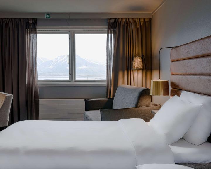 Radisson Blu Polar Hotel, Spitsbergen from $148. Longyearbyen Hotel Deals &  Reviews - KAYAK