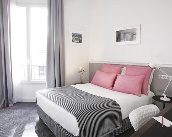 Monterosa - Astotel from $103. Paris Hotel Deals & Reviews - KAYAK