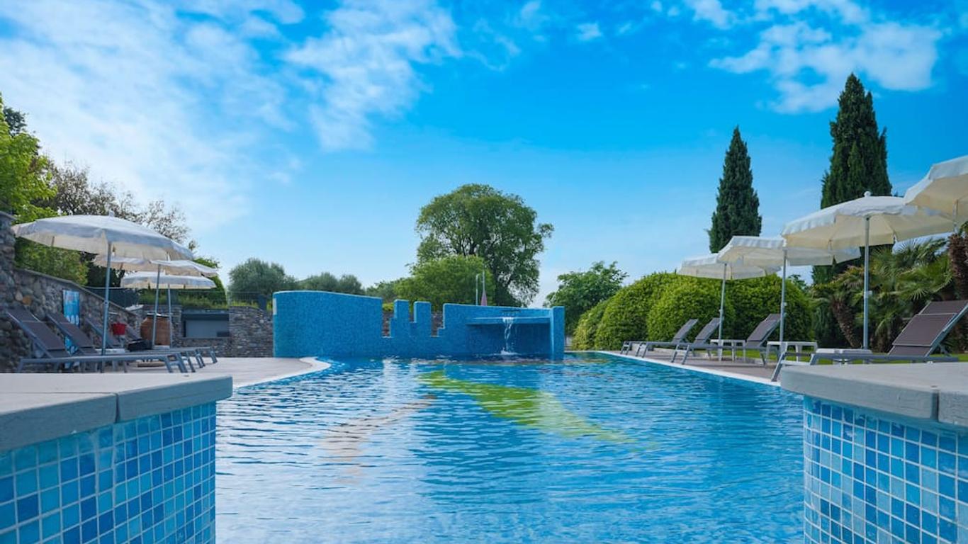 Active Hotel Paradiso & Golf from $74. Peschiera del Garda Hotel Deals &  Reviews - KAYAK