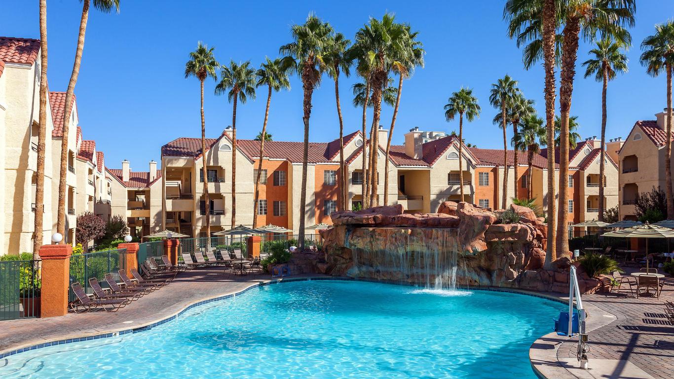 Holiday Inn Club Vacations at Desert Club Resort $194. Las Vegas Hotel  Deals & Reviews - KAYAK