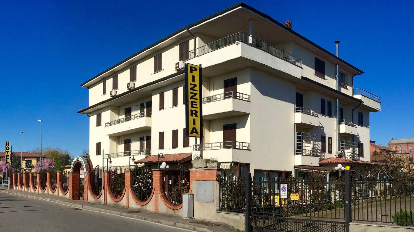 Hotel Certosa from $67. Certosa di Pavia Hotel Deals & Reviews - KAYAK