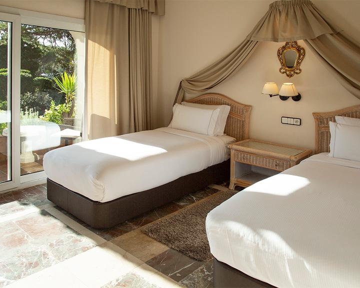 Hotel Eden Roc from $70. Sant Feliu de Guíxols Hotel Deals & Reviews - KAYAK
