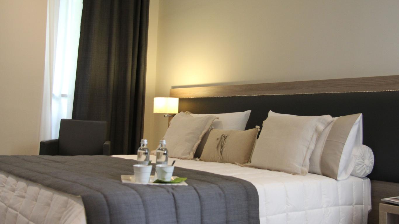 Hotel Zara Milano from $74. Milan Hotel Deals & Reviews - KAYAK